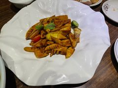-宋庄魁元艺术餐厅