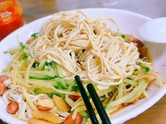 -雪琴面馆富安特色鱼汤面(城中花园店)