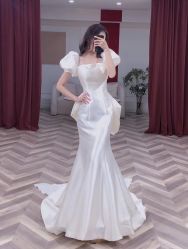 -艾朵婚纱