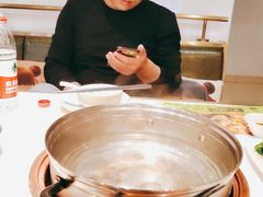 -洪氏嗨捞·猪肚鸡火锅(阳光天地店)