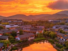 -茅山东方盐湖城景区