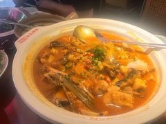 -魏铭鱼头捞饭(晋阳路店)