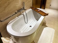-上海衡山路十二号华邑酒店