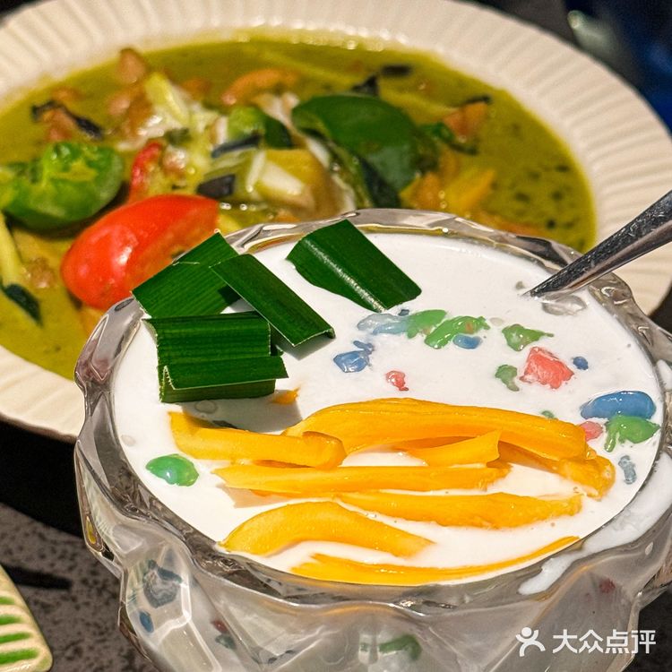 在国贸吃过一次，失眠了三天…