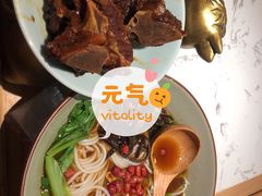 -百春原湖南牛肉粉(百联世纪店)