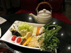 -小天鹅火锅·一线江景洪鼎旗舰店(洪崖洞店)
