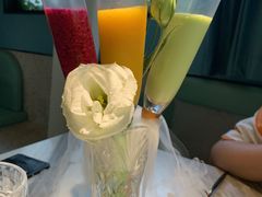 彩虹鲜榨果汁四部曲-蜜桃花开·中西融合菜E&W(南长街店)