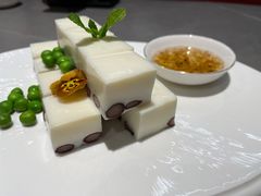 鲜奶红豆糕-燕春楼(海河华鼎店)