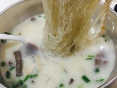 -津津老鸭粉丝馆(正东路店)