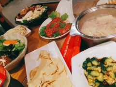 -彤德莱火锅(商圣嘉源店)