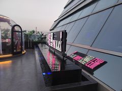 -粉墨特色菜·烧烤音乐酒馆