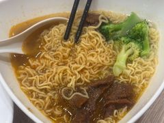 -佰搭果·广式茶餐厅(西华路店)