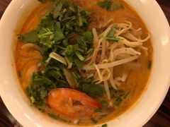 -BLU 全日制餐厅(上海安曼纳卓悦酒店)