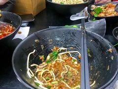 -丽影重庆小面(定西路店)