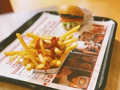 -The Habit Burger Grill 哈比特汉堡(复兴soho店)