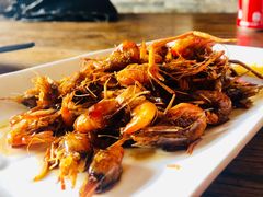 特色油爆河虾-三林本帮馆(中林街店)