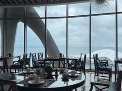 -蜈支洲岛珊瑚酒店临海阁中餐厅