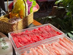 -菌自由丨野生菌火锅特色庭院餐厅(丽江古城店)