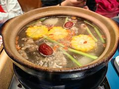 招牌牛大骨棒汤-邹开喜·小海鲜醉鸡煲·潮汕鲜切牛肉店(襄阳北路店)