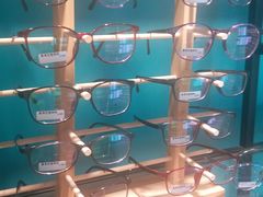 -Trend1881视光·蔡司视觉(领展广场店)
