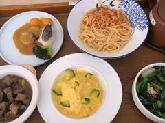 -雪梅月子中心(华侨城店)