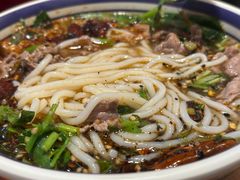 -云阿蛮云南生烫牛肉米线(奉贤路店)