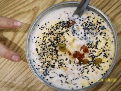 -白翔甜食店