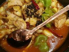 黑松露牛肝菌焖牛蛙-云海肴云南菜(青浦宝龙店)