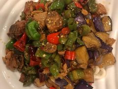茄子肉丁小公鸡双拼拌面-文三里屯面馆(三里屯店)