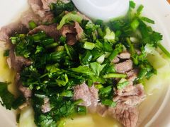 -杨三娘跷脚牛肉(羊子山西路店)