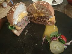 -HIGH FIVE哈福手工汉堡(桂林路店)