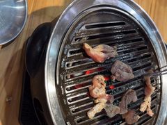 -汉城烤肉·黑金冠(华山路店)