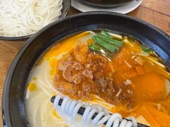 -桥香园云南过桥米线(红龙井店)