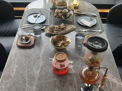 -Hi City·城市之巅