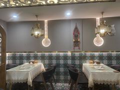 -欧提汗·新疆餐厅·清真(银都路店)