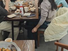 -愉肴麻辣香锅(中山路店)