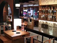 -呷哺呷哺(万达新世界店)