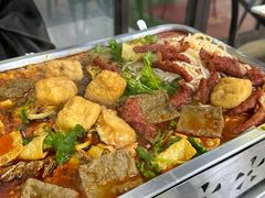 -在巷子里的烤肉店·螺蛳粉烤鱼·牛蛙(和美城店)