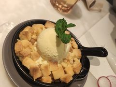 -港丽餐厅(高德置地店)