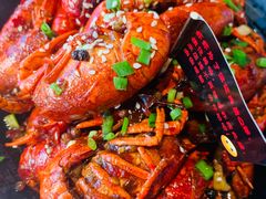 -巴厘龙虾·榜首油焖大虾(音乐学院·沿江酒馆店)