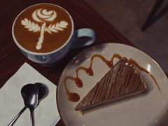 拿铁-VESH COFFEE(定西路店)