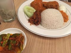 -关夫人餐厅(阳光广场店)