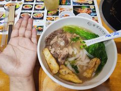 -甘掌门·化州驰名牛杂粉(越秀店)