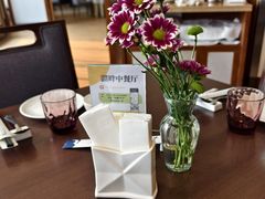 -静之湖湖畔餐厅