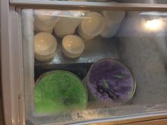 冰激凌-打酱友•斑鱼海鲜粥火锅(吴桥店)