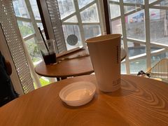 靠窗位-星巴克臻选(宁波天一广场店)