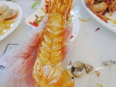 -覃记海鲜美食餐厅