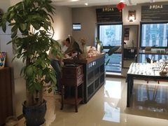 -肆兮眼镜·蔡司·徕卡战略合作店(大坪店)