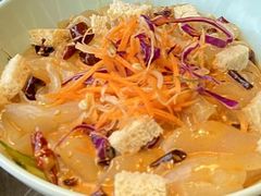 -95号酱骨·一块豆腐(展春园西路店)