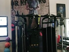 -思迈威健身(积玉桥万达店)